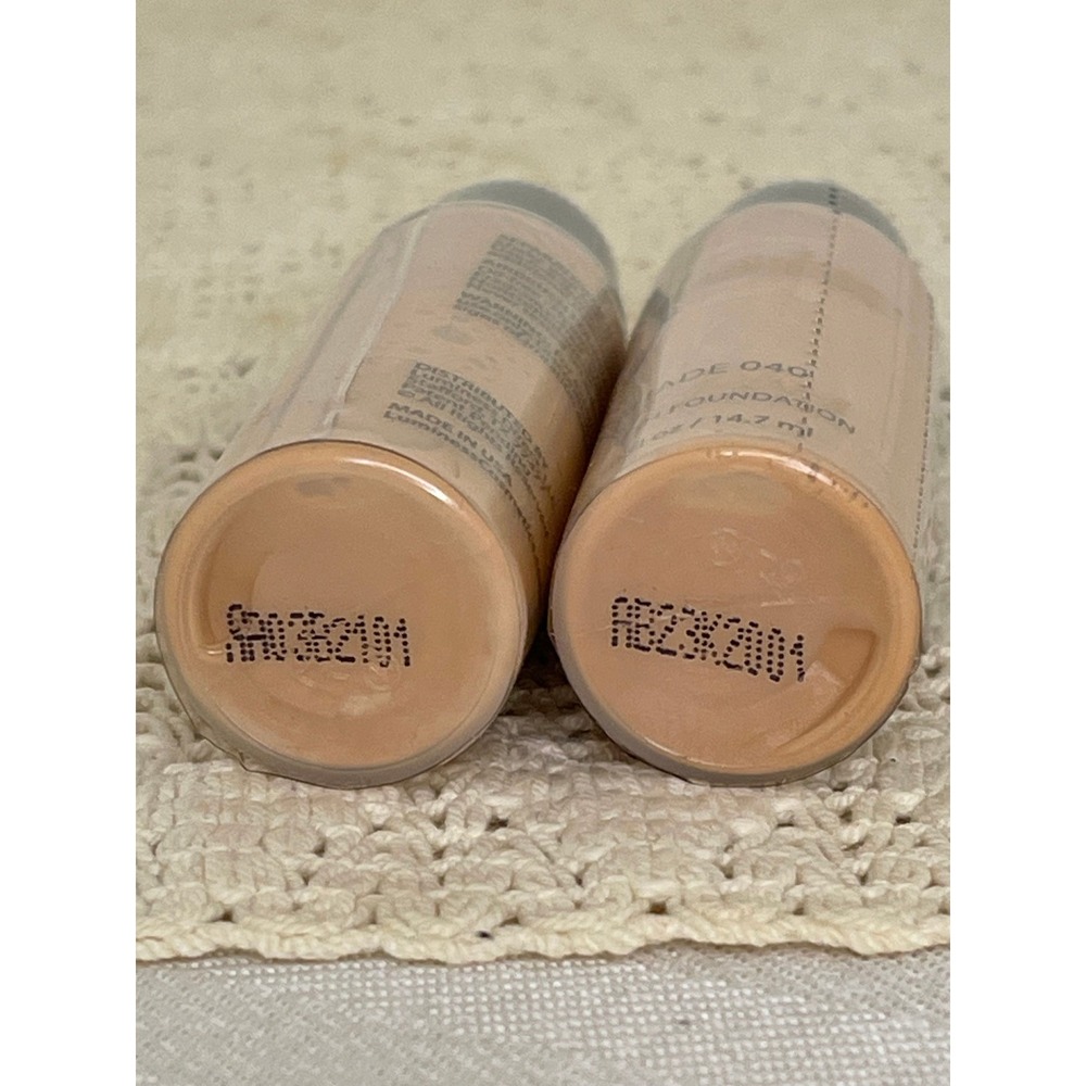 Luminess Silk 4-In-1 Airbrush Foundation Shade 040 Tan 0.5oz Set of 2 New Sealed - Picture 3 of 3